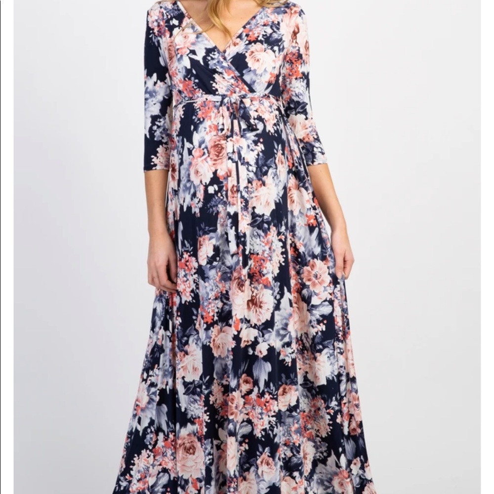 PinkBlush navy floral maxi - size M - 3/4 sleeves
